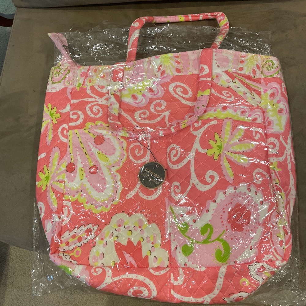 NWT great gift.Xlarge Tramas Spain quiltted tote bag - Picture 9 of 10